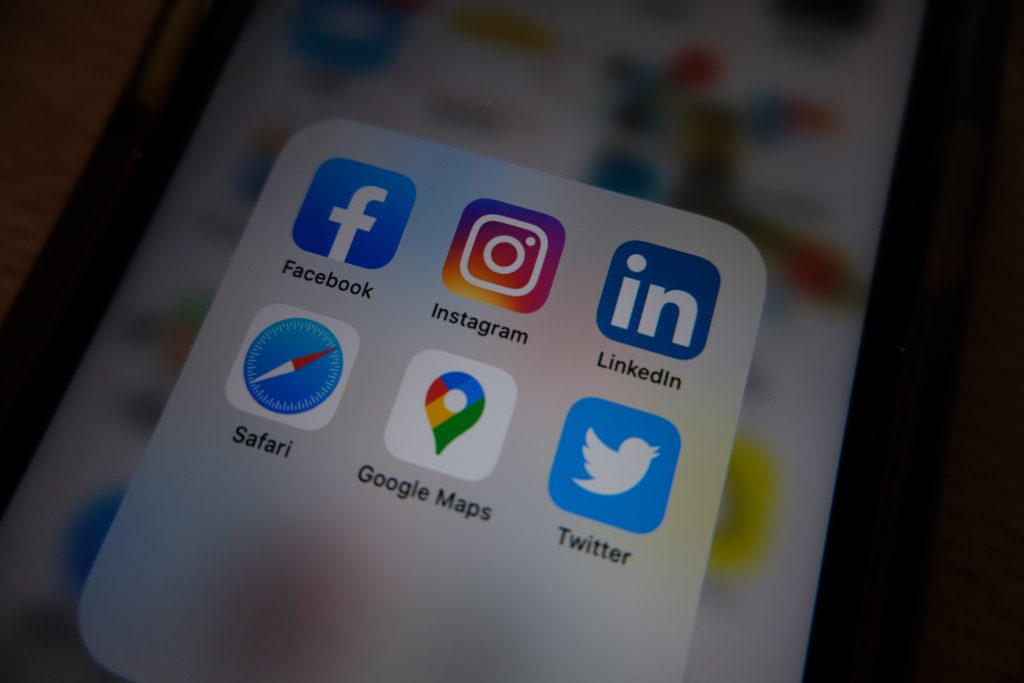 Comment avoir LinkedIn Premium gratuitement et facilement ?