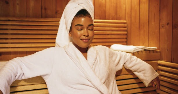 Comment choisir entre un spa, sauna, et hammam pour se détendre à la maison ?